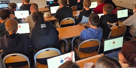 Gratulacja dla ZosiA z klasy 8a
